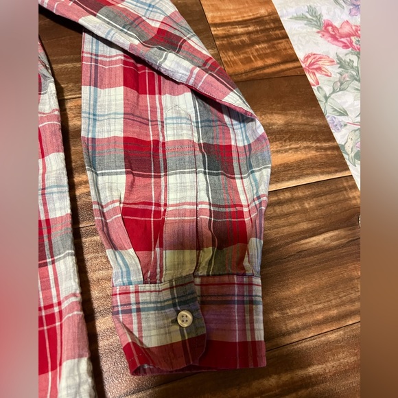 Gap men’s red and gray plaid long sleeve button up classic fit shirt size XL - Picture 4 of 8